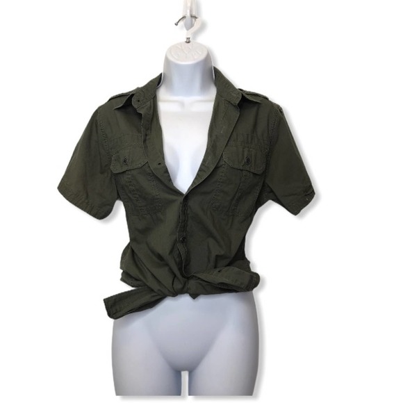 Converse | Green Short Sleeve Button Down Shirt - Picture 1 of 13